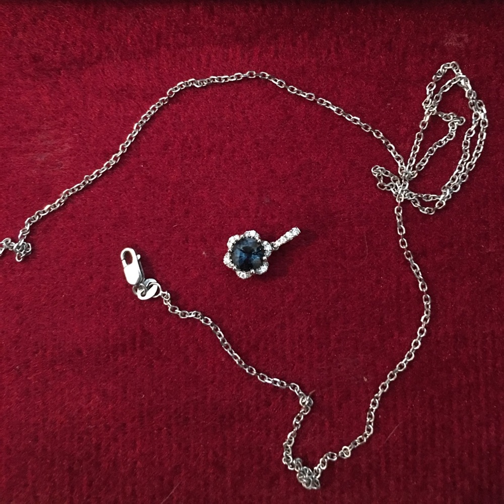 Sapphire Pendant